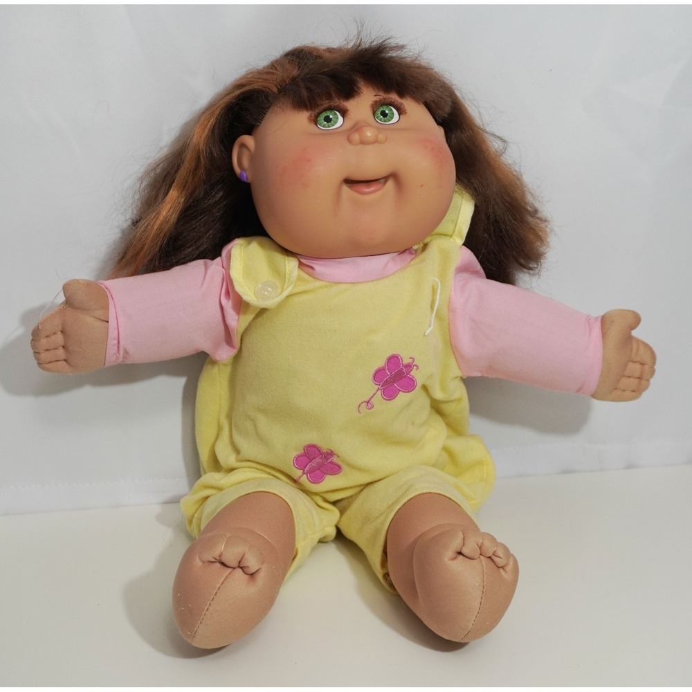 2004 Play Along Cabbage Patch Kids Girl Doll Brown Cornsilk Hair Eyelashes